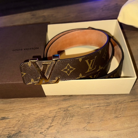 Louis Vuitton Men’s Belt - Picture 1 of 4